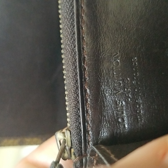 Louis Vuitton wallet - Picture 13 of 16